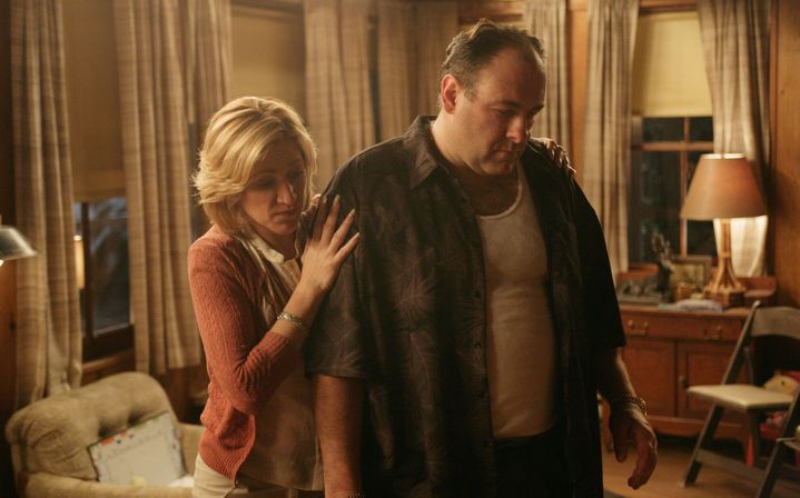 Edie Falco et James Gandolfini dans "Les Soprano" (AFP / KOBAL)