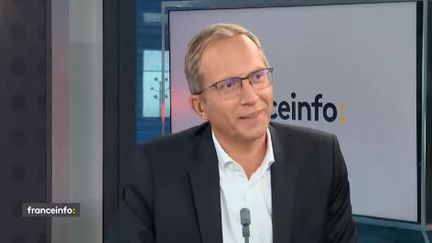 Henri Poupart-Lafarge, PDG d'Alstom, était l'invité éco de franceinfo le mercredi 2 septembre (capture écran). (FRANCEINFO / RADIOFRANCE)