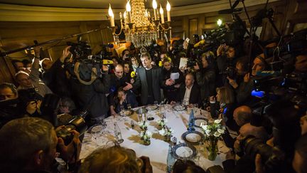 Un prix Goncourt dans l'effervescence médiatique... Pierre Lemaître en 2013, au restaurant Drouant, à Paris (4 novembre 2013)
 (Epa / MaxPPP)