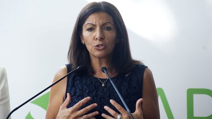 VIDEO. Anne Hidalgo : il y z "6500 décès supplémentaires" par an sur le Grand Paris à cause de la pollution