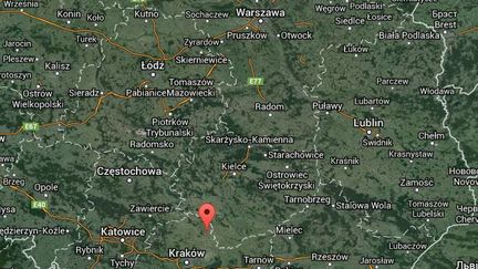 Un enfant de 2 ans a surv&eacute;cu &agrave; une hypothermie extr&ecirc;me, &agrave;&nbsp;Raclawice (Pologne), apr&egrave;s avoir pass&eacute; la nuit de samedi &agrave; dimanche 28 novembre 2014 dehors. ( GOOGLE MAPS / FRANCETV INFO )