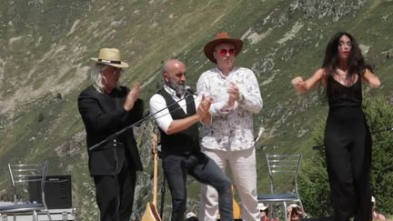 Chamonix&nbsp;: des concerts en altitude avec le Cosmo Jazz (FRANCE 2)