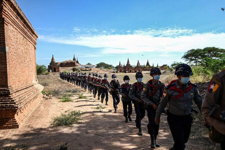 Niché dans les méandres du fleuve Irrawady, le site archéologique de Bagan a été classé au patrimoine mondial de l'Unesco l'année dernière (YE AUNG THU / AFP)