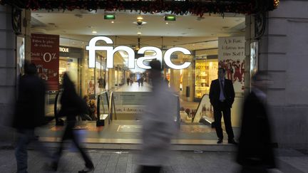 Le magasin Fnac des Champs-Elys&eacute;es, &agrave; Paris. (BOB DEWEL / ONLY FRANCE / AFP)