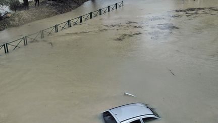 Ce lundi 7 novembre &agrave; 16h, seul le Var &eacute;tait encore en vigilance orange. (JEAN-PIEERE AMET / REUTERS)