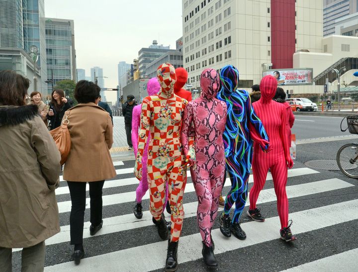 Adeptes du Zentaï dans les rues de Tokyo
 (YOSHIKAZU TSUNO / AFP)