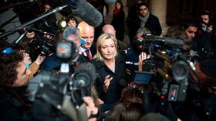 Marine Le Pen devant le Conseil constitutionnel le 16 f&eacute;vrier 2012 pour l'examen de la QPC sur les parrainages des candidats &agrave; la pr&eacute;sidentielle. (MARTIN BUREAU / AFP)