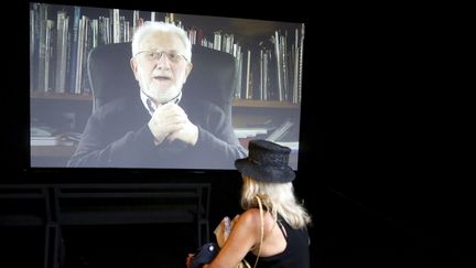 Vernissage de l'une des expositions consacrées cette année à Lucien Clergue aux Rencontres internationales de Photographie.
 (V.Farine/Photopqr/La Provence)