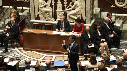 L'Assemblée nationale, pendant une séance de Questions au gouvernement, le 15 décembre 2015. (ERIC FEFERBERG / AFP)