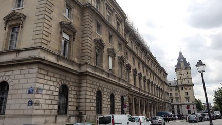 Le 36 quai des Orf&egrave;vres, si&egrave;ge de la police judiciaire parisienne, le 27 juin 2012. (THOMAS SAMSON / AFP)