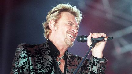 Johnny Hallyday fêtait sur scène à Sceaux ses 57 ans le 15 juin 2000.
 (Frédéric Dugit / le Parisien / MaxPPP)