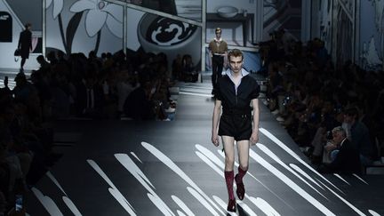 Prada printemps-été 2018, juin 2017, à Milan
 (MIGUEL MEDINA / AFP)