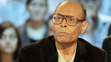 Moncef Marzouki, opposant historique à Ben Ali, sur le plateau de Canal+ le 17 janvier 2011 (AFP/Boris HORVAT)