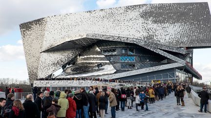 File d'attente pour le premier week-end portes ouvertes de la Philharmonie de Paris, le 17 janvier 2014
 (Bruno Levesque / IP3 Press / MaxPPP)