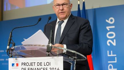 &nbsp; (Le ministre des Finances Michel Sapin présente le projet de budget 2016©MAXPPP)