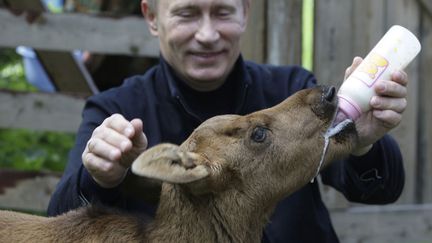 Poutine, le p&egrave;re nourricier. (RIA NOVOSTI / REUTERS)