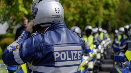 A police officer in the town of Gründau, Germany, April 21, 2024. (ANDREAS ARNOLD / DPA / AFP)