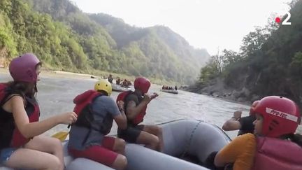 Inde : le Gange, nouveau paradis des sports aquatiques extrêmes