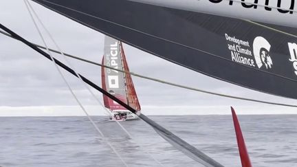 Vendée Globe : cinq concurrents au coude-à-coude (France 3)