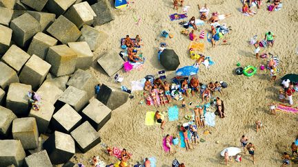 Scheveningen (Pays-Bas), 34 &deg;C, le 19 ao&ucirc;t 2012. (ROBIN UTRECHT / EPA / MAXPPP)