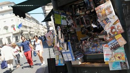 Un kiosque à journaux, vendredi 9 juillet à Rome, "journée du silence" dans les médias (AFP - Alberto Pizzoli)