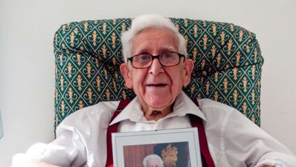 Bernard Jordan est rentr&eacute; dans sa maison de retraite au Royaume-Uni, samedi 7 juin, apr&egrave;s s'&ecirc;tre &eacute;chapp&eacute; pour assister aux comm&eacute;morations du D&eacute;barquement en Normandie. (AP / SIPA)