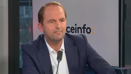 Thibaut Guilluy, directeur général de France Travail, était l'invité éco de franceinfo vendredi 25 octobre 2024 (FRANCEINFO / RADIO FRANCE)