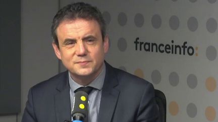 Loïc Dessaint, responsable des questions de gouvernance au cabinet de conseil Proxinvest, le 14 avril de franceinfo.&nbsp; (FRANCEINFO / RADIO FRANCE)