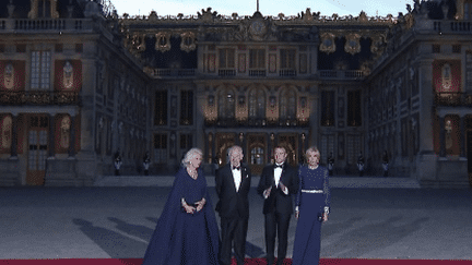 Visite de Charles III à Paris : retour sur le faste du dîner royal à Versailles (France 2)