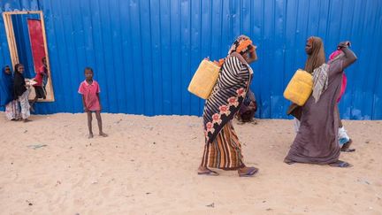 Femmes dans un camp en Somalie. Rien que dans ce pays, la famine menace quelque 6 millions de personnes, plus de la moitié de la population.  (Maciej Moskwa / NurPhoto)