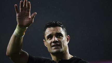 Dan Carter après la demi-finale de la Coupe du monde 2015 entre la Nouvelle-Zélande et l'Afrique du Sud, au stade de Twickenham le 24 octobre 2015 (FRANCK FIFE / AFP)