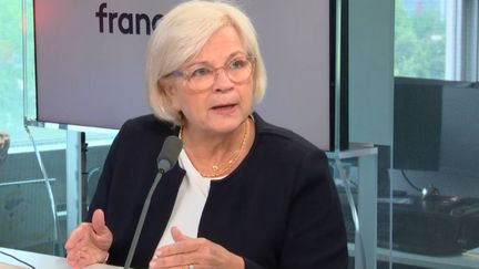 La ministre du Travail, de la Santé et de la Solidarité, Catherine Vautrin, était l'invitée du 18h20 franceinfo le 11 juin 2024. (FRANCEINFO / RADIO FRANCE)