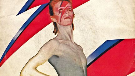 Cette pochette de single fait aussi partie de la séance photo de Duffy pour Aladdin Sane, comme on peut le voir dans le livre, où la star pose en pied, uniquement vêtue d'un slip blanc.
 (DR)