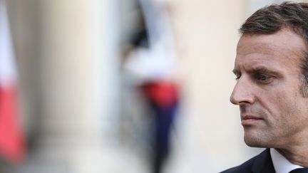 Immigration : avec les quotas, Emmanuel Macron chasse sur les terres de LR et du RN