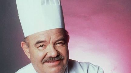 Gastronomie : mort de Pierre Troisgros, figure emblématique de la cuisine française
 (France 2)