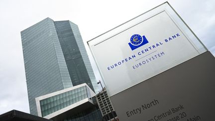 Le siège de la Banque centrale européenne à Francfort (Allemagne), le 2 février 2023. (ARNE DEDERT / DPA / AFP)