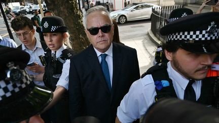 L'ancien présentateur de la BBC, Huw Edwards, arrive au tribunal de Westminster, à Londres (Royaume-Uni), le 31 juillet 2024. (JUSTIN TALLIS / AFP)