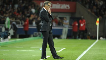 L'entra&icirc;neur du PSG, Laurent Blanc, le 21 septembre 2014, lors du match de Ligue 1 entre le Paris Saint-Germain et l'Olympique lyonnais, au Parc des princes, &agrave;&nbsp;Paris. (JEAN MARIE HERVIO / DPPI MEDIA / AFP)