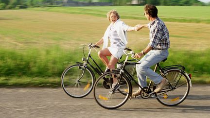 &nbsp; (Le cyclotourisme, un loisir adapté à tous les âges et à toutes les conditions physiques © maxppp)