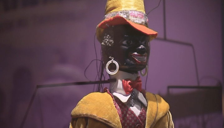 De nombreux jouets exposés comme cette marionnette de 1900.
 (France 3 / Culturebox)