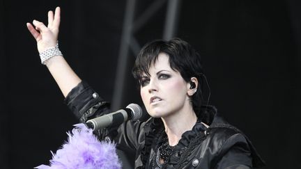 Dolores O'Riordan, la chanteuse des Cranberries, sur scène à Londres en juin 2011.
 (Olivia Harris / AFP)