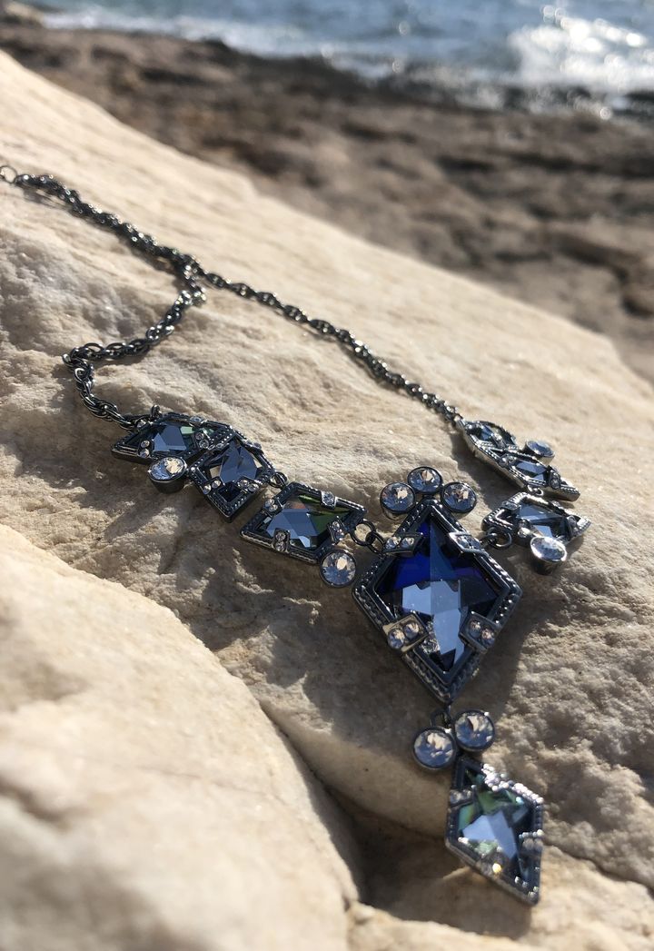 Collection de bijoux On Aura Tout Vu créé spécialement pour la boutique&nbsp;sur l'île grecque de Paros dans le village de Naoussa.&nbsp; (ON AURA TOUT VU)