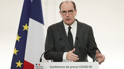 Le Premier ministre, Jean Castex, lors d'une conférence de presse détaillant la levée progressive des restrictions luttant contre l'épidémie de Covid-19, le 26 novembre 2020 à Paris.&nbsp; (LUDOVIC MARIN / POOL / AFP)