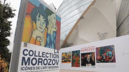 La collection Morozov sera exposée à partir du mercredi 22 septembre à la Fondation Louis Vuitton, à Paris. Elle comprend plus de 200 chefs-d'œuvre de Cézanne, Van Gogh, Matisse ou encore Picasso. Ces toiles ont été, pendant des années, stockées et oubliées dans des caves en Russie. (FRANCE 2)