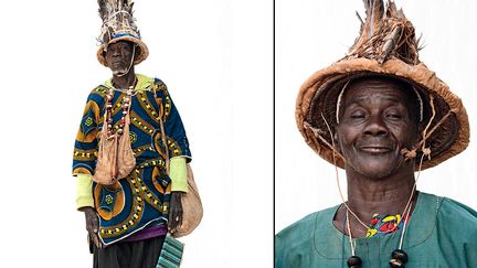 Pour sauvegarder cette culture et continuer à la faire exister, certains se reconvertissent en artistes modernes ou dans le champ musical. Mais, loin des scènes mondialisées, les Korèdugaw des villages continuent à défier tout le monde. "Maliennes, Maliens, quels que soient votre condition et votre statut social – riche, pauvre, président, maire, député, chef de famille ou de village, urbain, rural…– vous n’échapperez pas aux taquineries, à la provocation sexuelle des hommes et femmes Korèdugaw", déclare Salia Malé.&nbsp; &nbsp; (DANY LERICHE ET JEAN-MICHEL FICKINGER/TRANS PHOTOGRAPHIC PRESS)