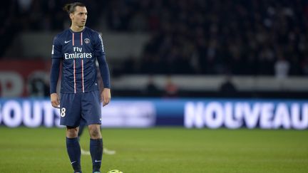 Le footballeur du PSG Zlatan Ibrahimovic, le 16 d&eacute;cembre 2012 au Parc des Princes (Paris). (MARTIN BUREAU / AFP)