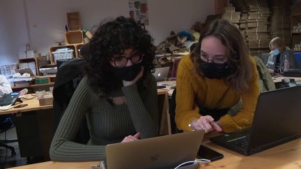 Formation : l'apprentissage, un système plébiscité, mais coûteux pour l'État