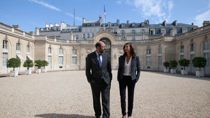 Anna Mouglalis (Amélie Dorendeu) VALIDEE, Kad Merad (Philippe Rickwaert) (© Jean-Claude Lother / KWAI / CANAL+)