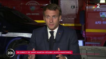 Revivez l'interview d'Emmanuel Macron au journal de 20 heures de France 2 après sa visite dans les Alpes-Maritimes