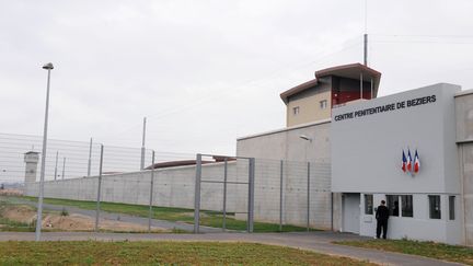 L'entrée du centre pénitentiaire de Béziers (Hérault), le&nbsp;17 novembre 2009. (PASCAL GUYOT / AFP)